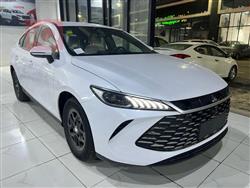 بی وای دی Qin Plus